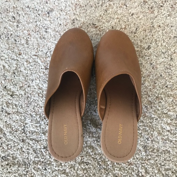 Old Navy Clogs - Picture 6 of 8